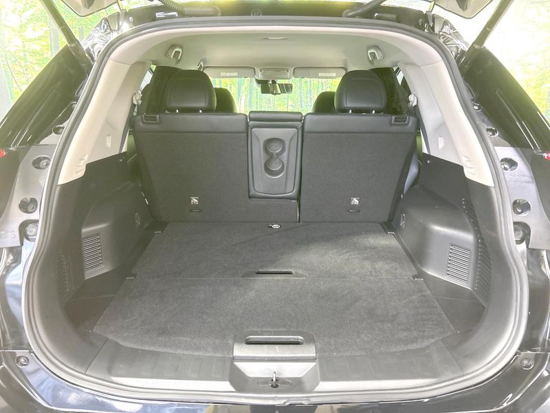 2019 Nissan X-Trail DBA-T32 (UW-6aaa0b12cc3aa)[14]