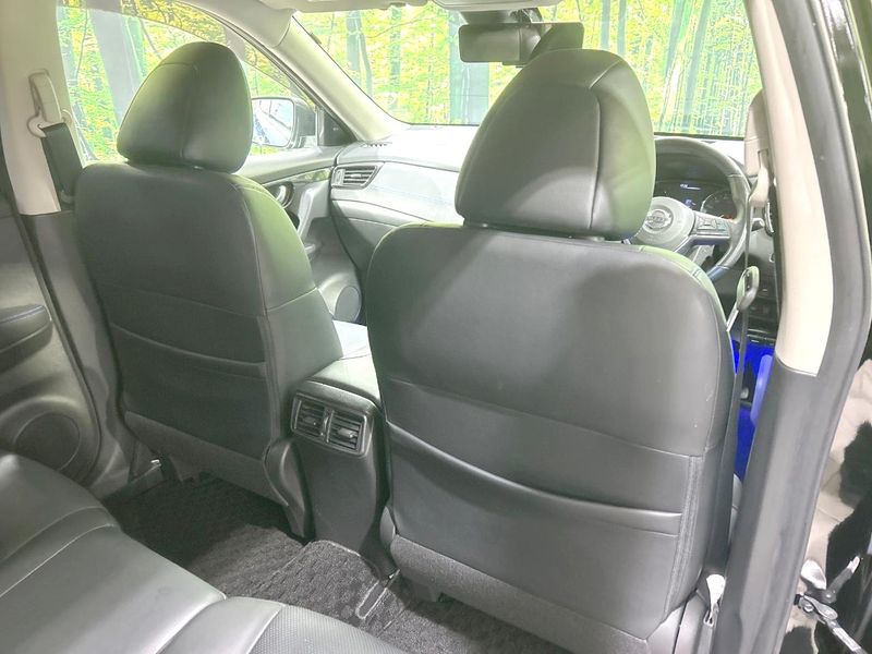 2019 Nissan X-Trail DBA-T32 (UW-6aaa0b12cc3aa)[17]