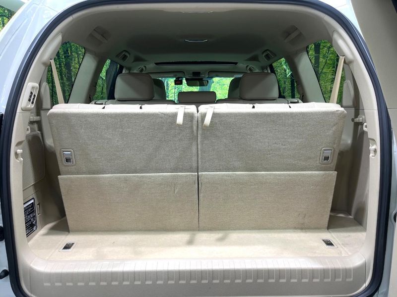 2022 Toyota Land Cruiser Prado 3BA-TRJ150W (UW-6aaa0b1d79f6a)[27]