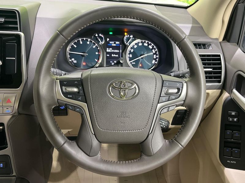 2023 Toyota Land Cruiser Prado 3BA-TRJ150W (UW-6aaa0b218a8f2)[17]