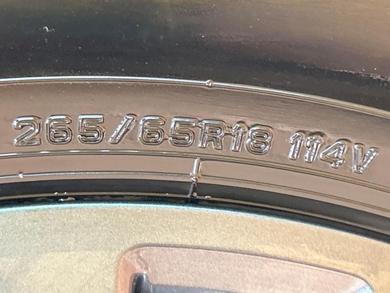 2025 Toyota Land Cruiser 250 3BA-TRJ250W (UW-6aaa0b2726280)[9]