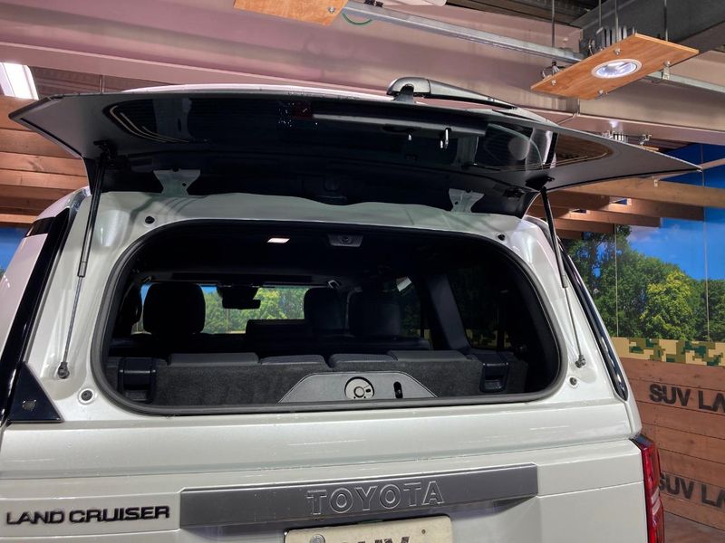 2025 Toyota Land Cruiser 250 3BA-TRJ250W (UW-6aaa0b2993cd4)[29]