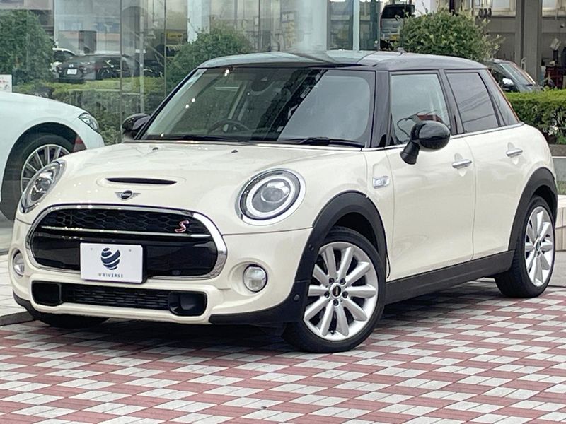 2019 Rover Mini DBA-XU20M (UW-6aaa0b54093c9)[0]