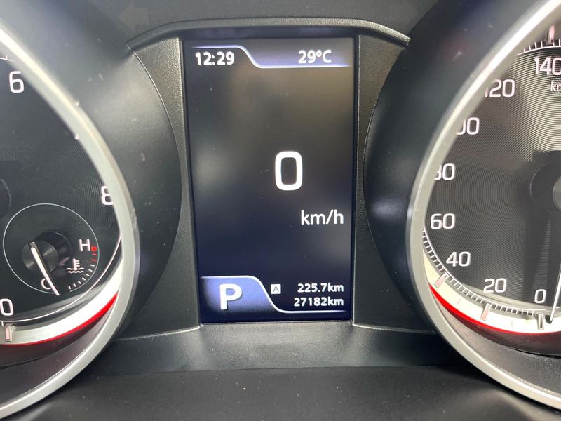 2021 Suzuki Swift 5BA-ZC83S (UW-6aaa0b64ca6d5)[2]
