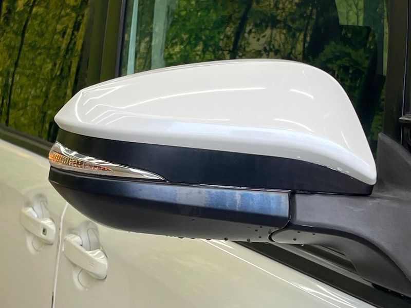 2014 Toyota Voxy DBA-ZRR80W (UW-6aaa0b701ed47)[6]