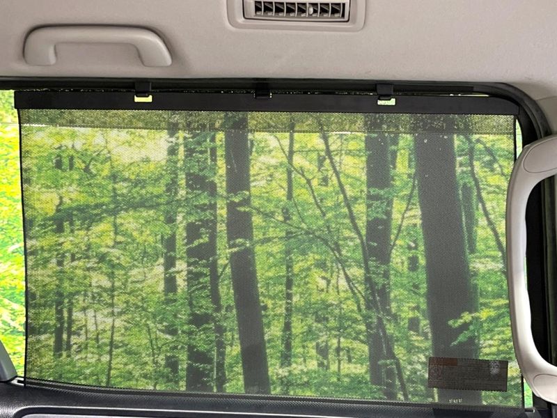 2014 Toyota Noah DBA-ZRR80G (UW-6aaa0b70514c4)[9]