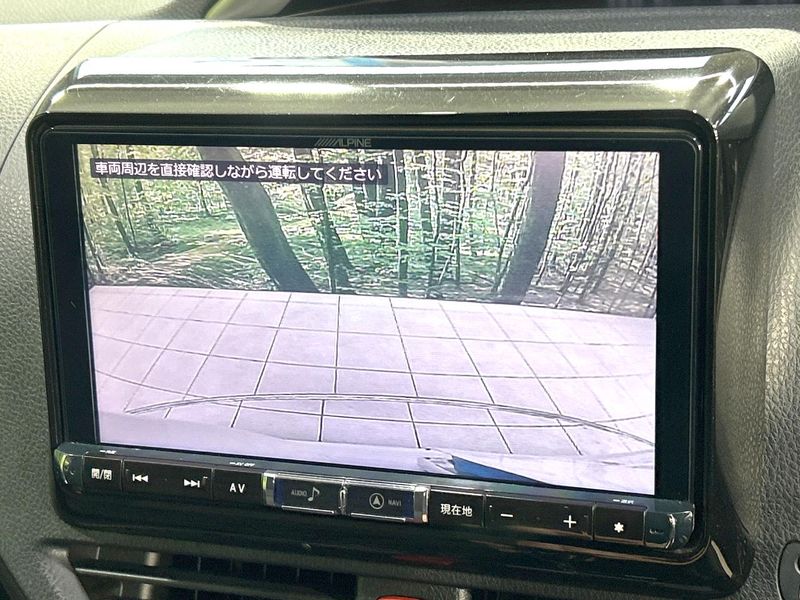 2017 Toyota Voxy DBA-ZRR80W (UW-6aaa0b7827ce3)[7]