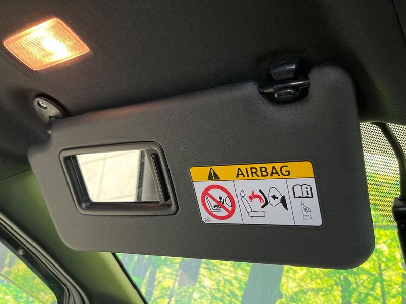 2018 Toyota Voxy DBA-ZRR80W (UW-6aaa0b795ec2a)[6]
