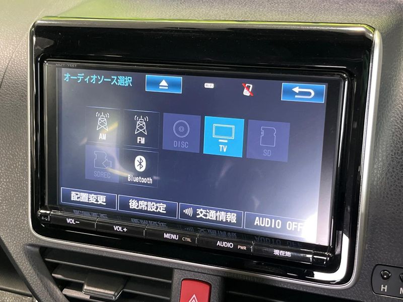 2018 Toyota Voxy DBA-ZRR80W (UW-6aaa0b795ec2a)[11]