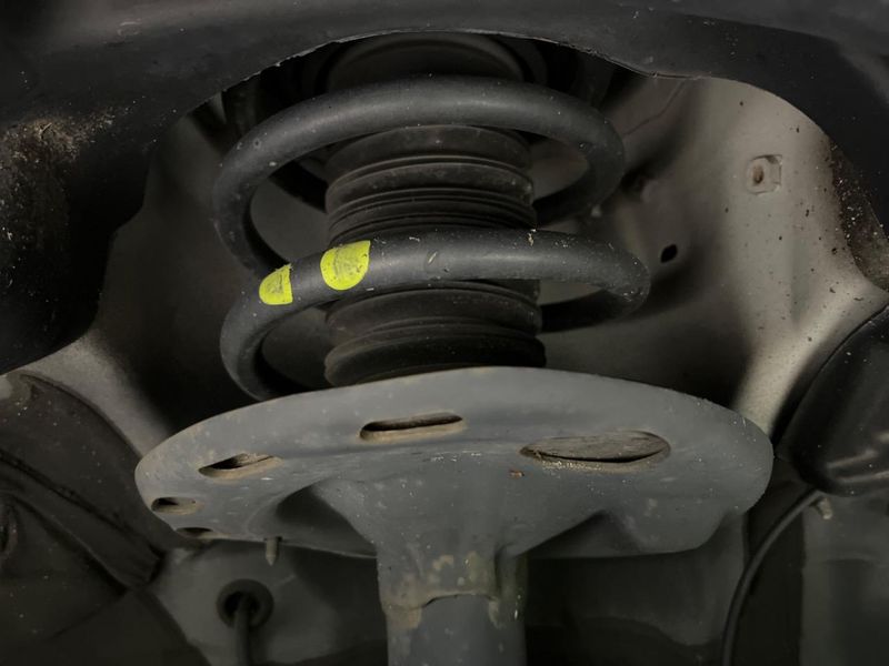 2018 Toyota Voxy DBA-ZRR80W (UW-6aaa0b7b6a40f)[25]