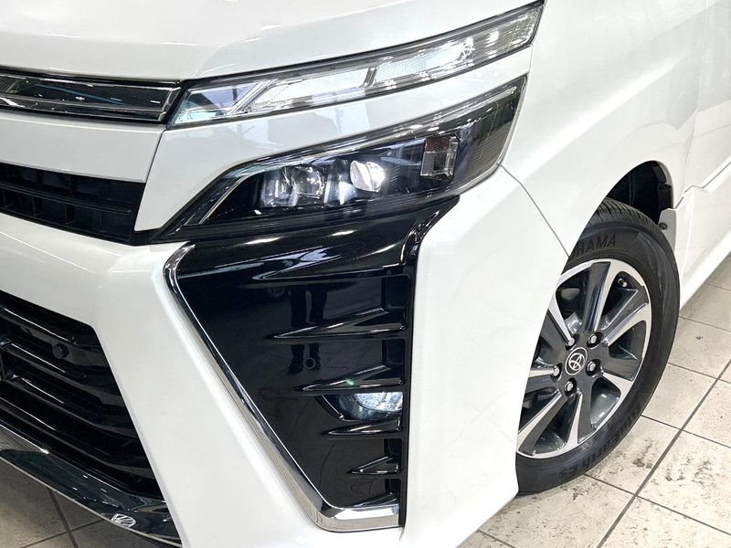 2021 Toyota Voxy 3BA-ZRR80W (UW-6aaa0b80e9a3d)[26]