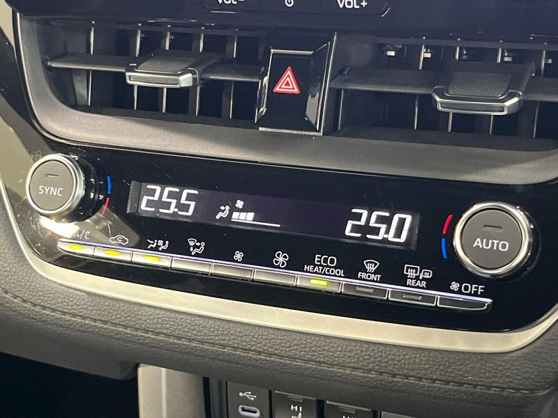 2025 Toyota Corolla Cross 6AA-ZVG13 (UW-6aaa0b90b6a18)[11]