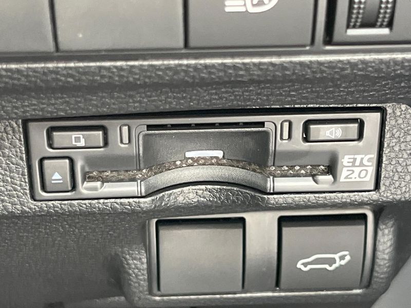2025 Toyota Corolla Cross 6AA-ZVG13 (UW-6aaa0b92a8223)[16]