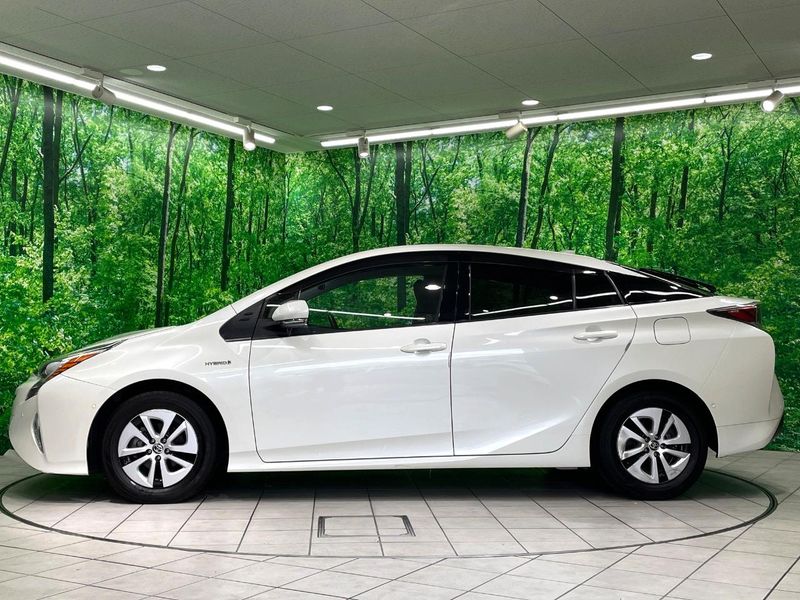 2017 Toyota Prius DAA-ZVW51 (UW-6aaa0ba5c8673)[6]