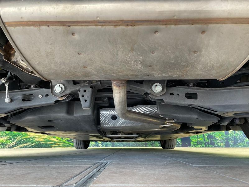 2019 Toyota Prius DAA-ZVW51 (UW-6aaa0bab33c77)[20]