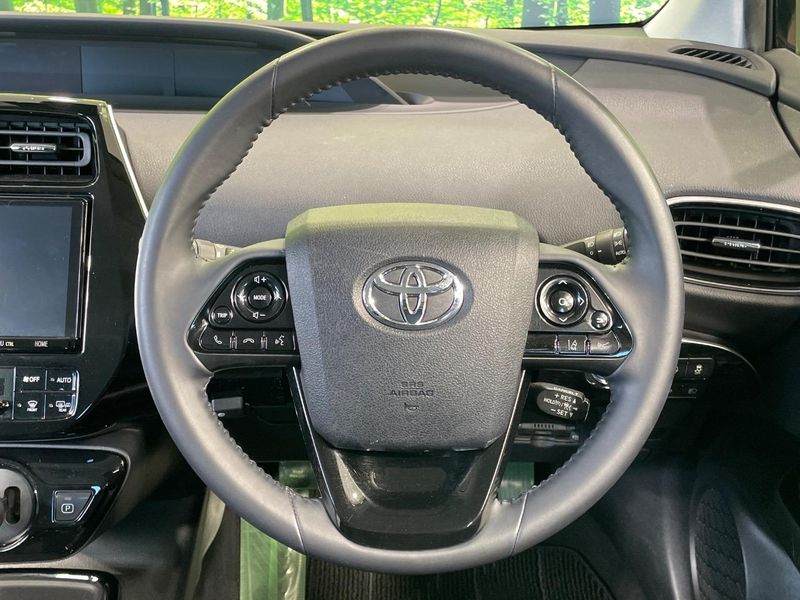 2019 Toyota Prius DAA-ZVW51 (UW-6aaa0bab33c77)[29]