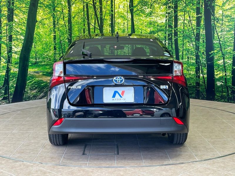 2019 Toyota Prius DAA-ZVW51 (UW-6aaa0bab33c77)[14]