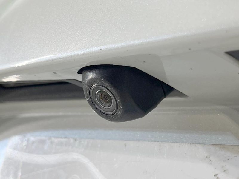 2017 Toyota Prius PHV DLA-ZVW52 (UW-6aaa0babdd24b)[23]
