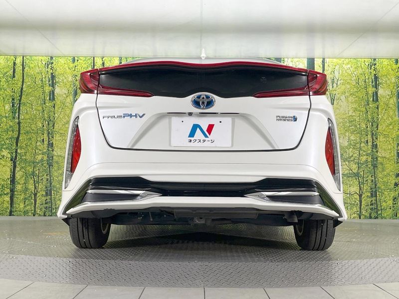 2017 Toyota Prius PHV DLA-ZVW52 (UW-6aaa0babdd24b)[19]