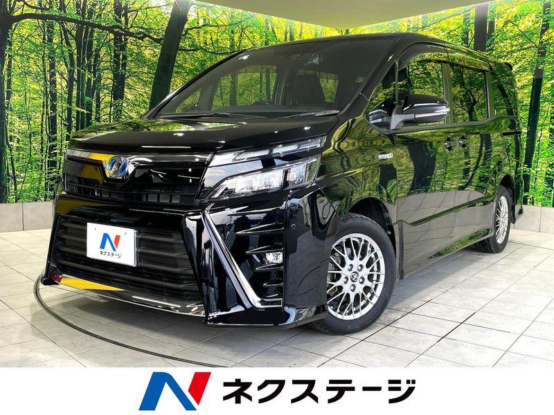 2017 Toyota Voxy DAA-ZWR80W (UW-6aaa0bb8b626d)[3]