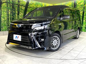 2017 Toyota Voxy DAA-ZWR80W