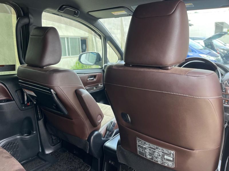 2017 Toyota Esquire DAA-ZWR80G (UW-6aaa0bb8d8168)[20]