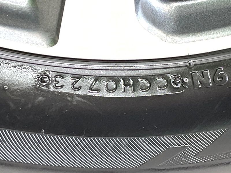 2018 Toyota Esquire DAA-ZWR80G (UW-6aaa0bba5e4d0)[18]