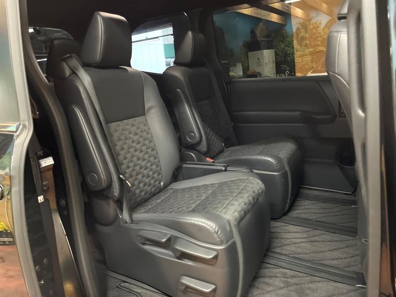 2023 Toyota Voxy 6AA-ZWR90W (UW-6aaa0bc11ccba)[18]