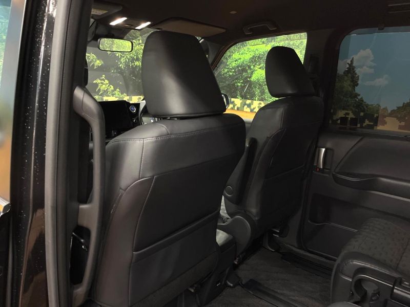 2023 Toyota Voxy 6AA-ZWR90W (UW-6aaa0bc11ccba)[7]