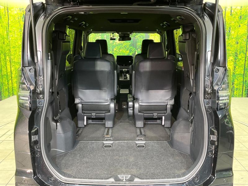 2024 Toyota Voxy 6AA-ZWR90W (UW-6aaa0bc7673be)[8]