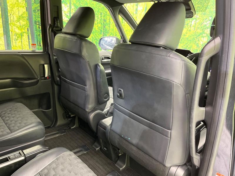 2024 Toyota Voxy 6AA-ZWR90W (UW-6aaa0bc7673be)[20]