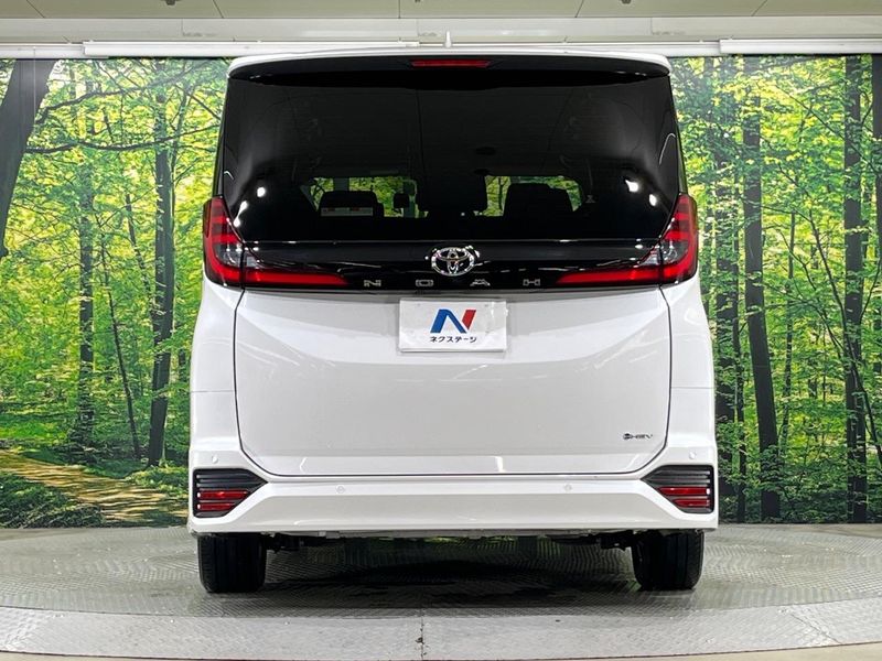 2026 Toyota Noah 6AA-ZWR90W (UW-6aaa0bcbd2e9c)[17]
