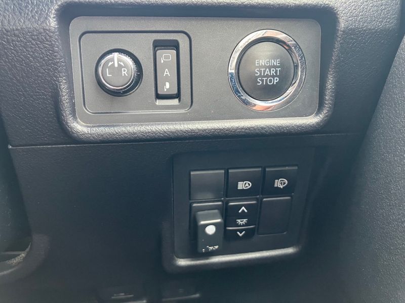 2022 Toyota Land Cruiser Prado 3BA-TRJ150W (UW-mu3p63uayio7)[34]