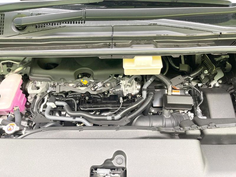 2025 Toyota Alphard Hybrid 6AA-AAHH40W (UW-6aab581d18de7)[4]