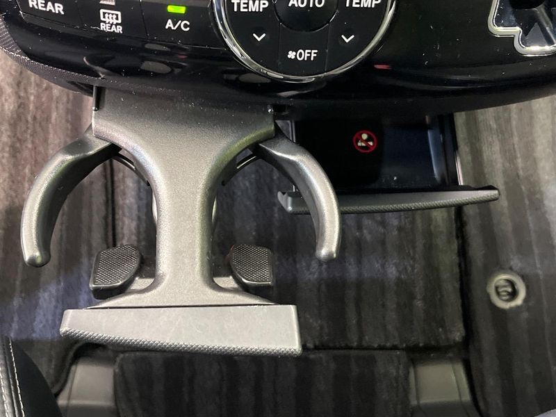 2014 Toyota Estima DBA-ACR55W (UW-6aab582b73e54)[22]
