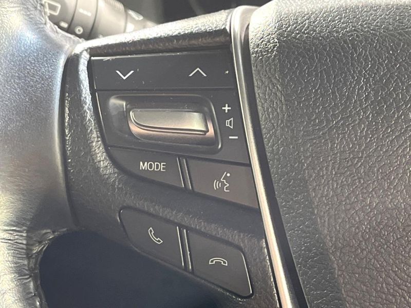 2016 Toyota Vellfire DBA-AGH30W (UW-6aab582d98498)[13]
