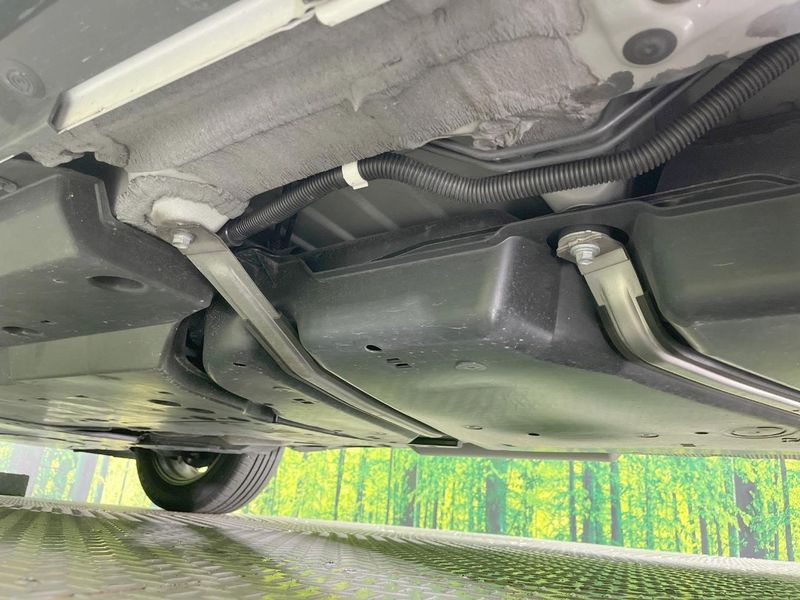 2024 Toyota Harrier Hybrid 6AA-AXUH80 (UW-6aab58690ff7a)[26]