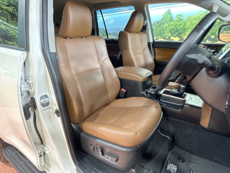 2022 Toyota Land Cruiser Prado 3DA-GDJ150W (UW-6aab58f75edc0)[22]