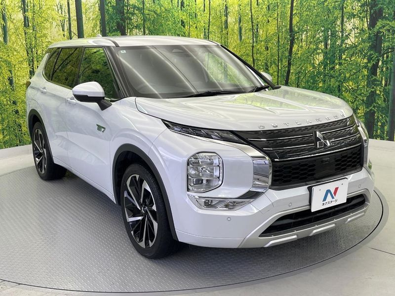 2022 Mitsubishi OUTLANDER PHEV 5LA-GN0W (UW-6aab59107354c)[23]