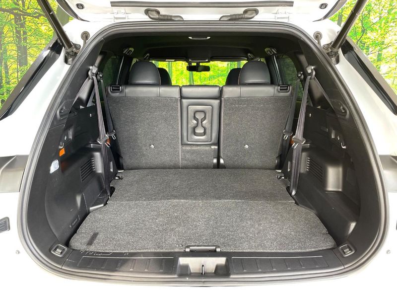 2022 Mitsubishi OUTLANDER PHEV 5LA-GN0W (UW-6aab59112c97d)[15]
