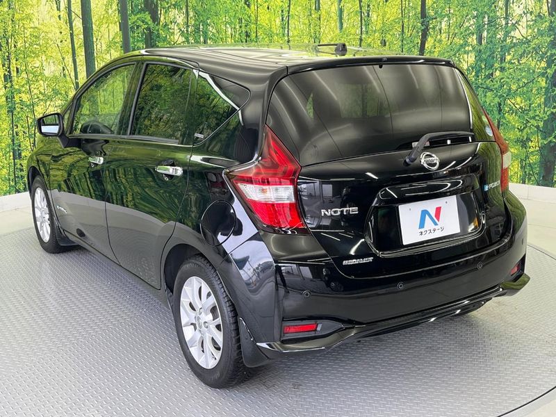 2018 Nissan Note DAA-HE12 (UW-6aab593f24e8d)[17]