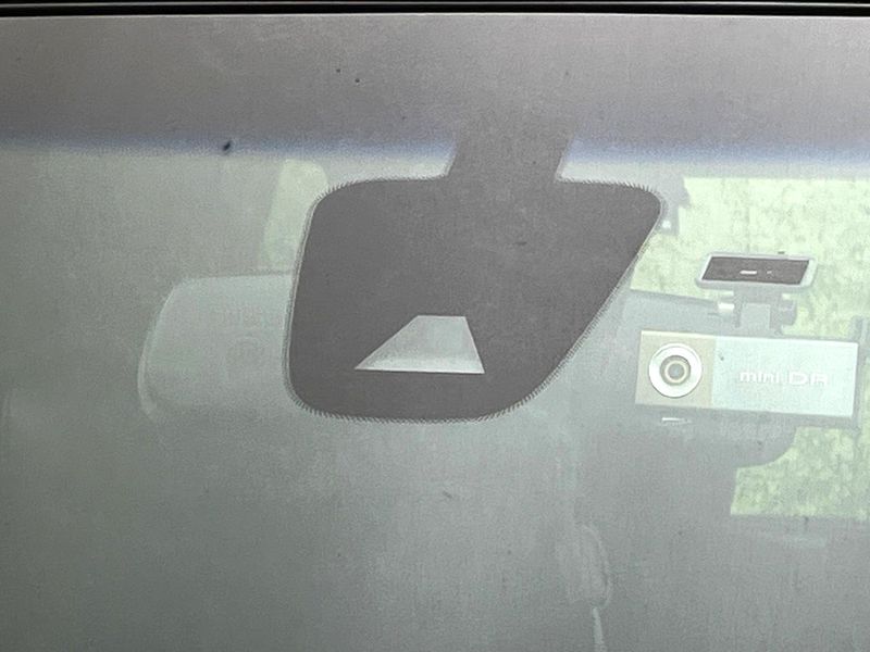 2015 Nissan Serena DAA-HFC26 (UW-6aab594fbe32a)[4]