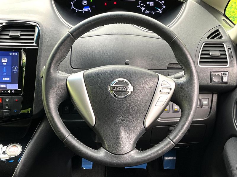 2015 Nissan Serena DAA-HFC26 (UW-6aab594fbe32a)[6]