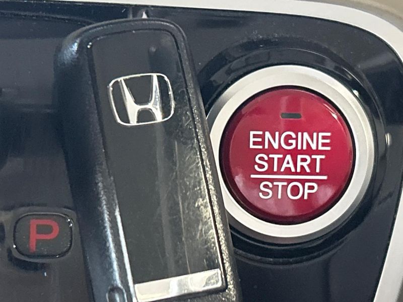 2015 Honda N-BOX DBA-JF1 (UW-6aab59789fc02)[15]