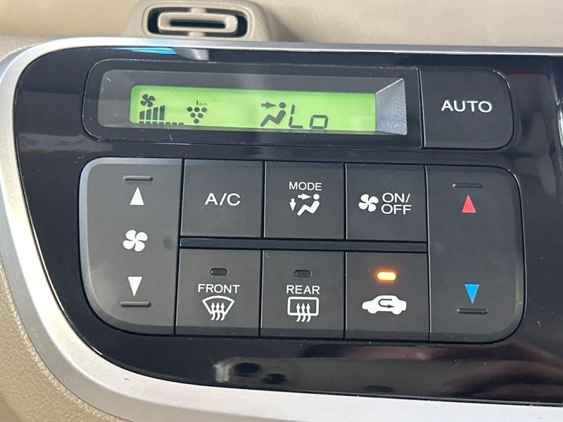 2015 Honda N-BOX DBA-JF1 (UW-6aab59789fc02)[9]