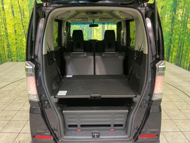 2017 Honda N-BOX CUSTOM DBA-JF1 (UW-6aab597f9475f)[25]