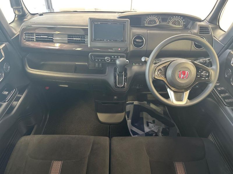 2019 Honda N-BOX CUSTOM 6BA-JF3 (UW-6aab598b893a8)[24]