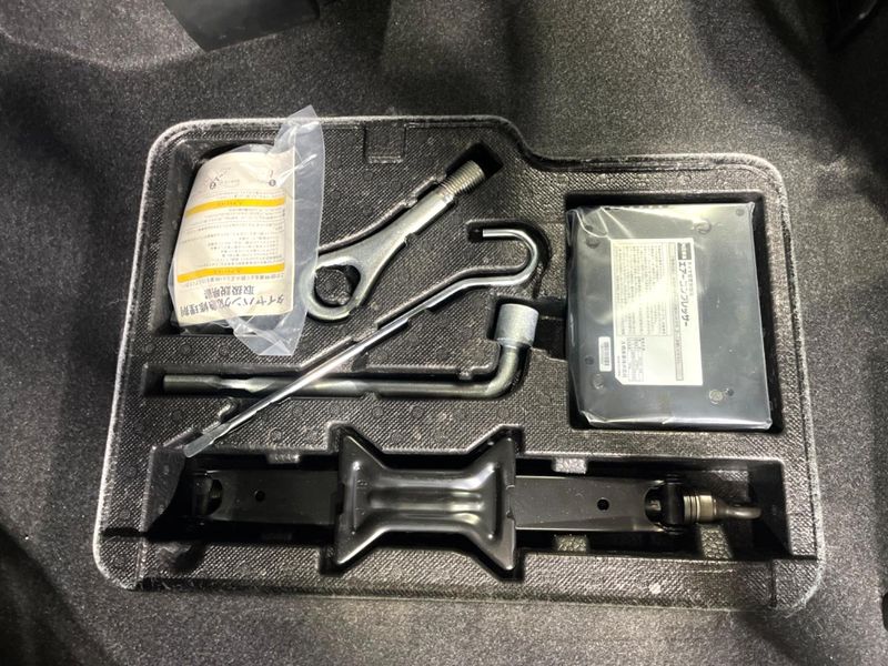 2019 Toyota Roomy DBA-M910A (UW-6aab5a4547fd9)[9]
