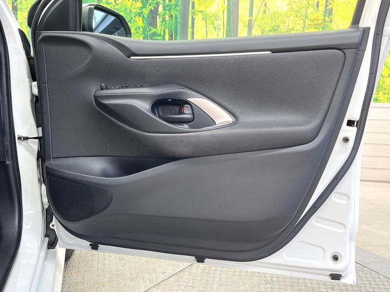 2020 Toyota Yaris 6AA-MXPH10 (UW-6aab5abb6638d)[18]