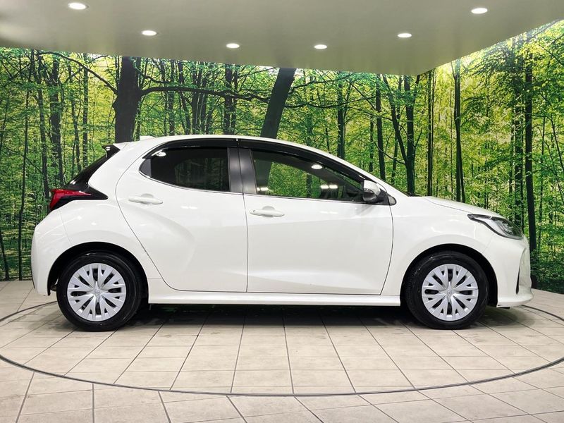 2020 Toyota Yaris 6AA-MXPH10 (UW-6aab5abba556c)[22]